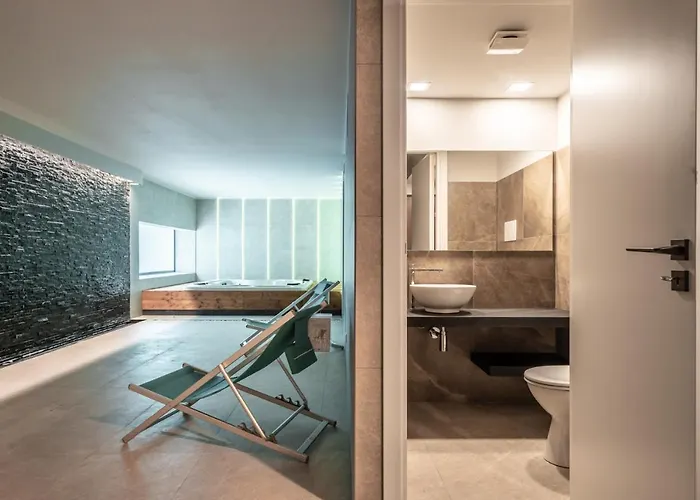 Vista Mare Piscina E Villa *